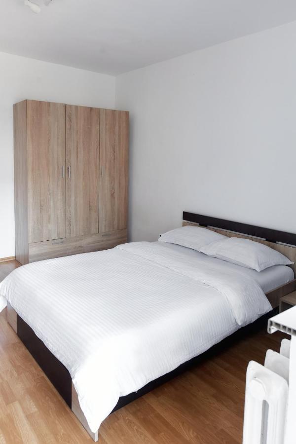 Bta Apartment Manastur Cluj-Napoca Eksteriør billede